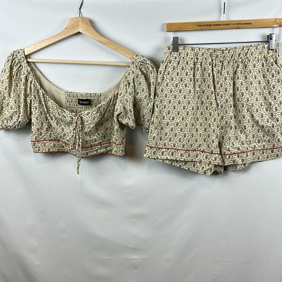 Revolve Kourt Fefe Floral 100% Cotton Set Crop Top and Shorts w Pockets Size S - Picture 7 of 14